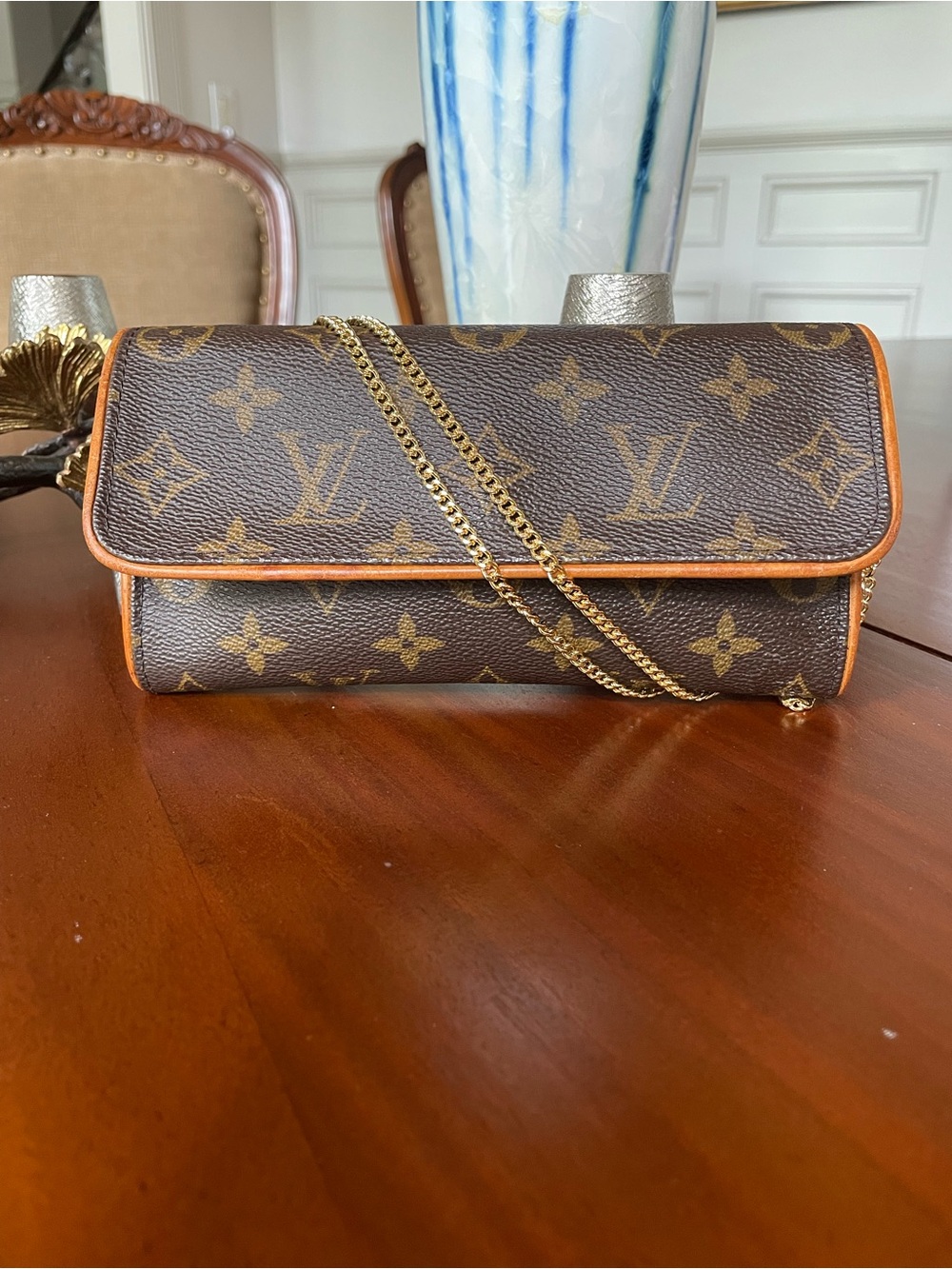 Louis Vuitton Pochette Twin PM